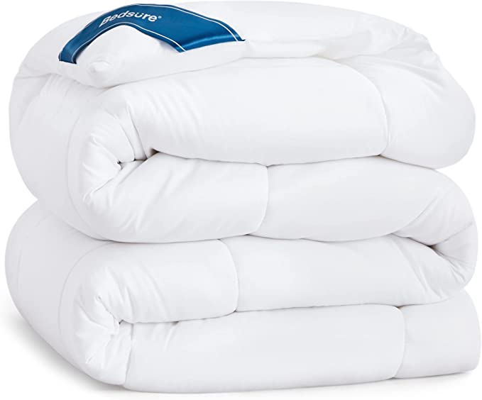 Bedsure Queen Comforter Duvet Insert - Quilted White Comforters Queen Size, All Season Down Alternative Queen Size Bedding Comforter with Corner Tabs